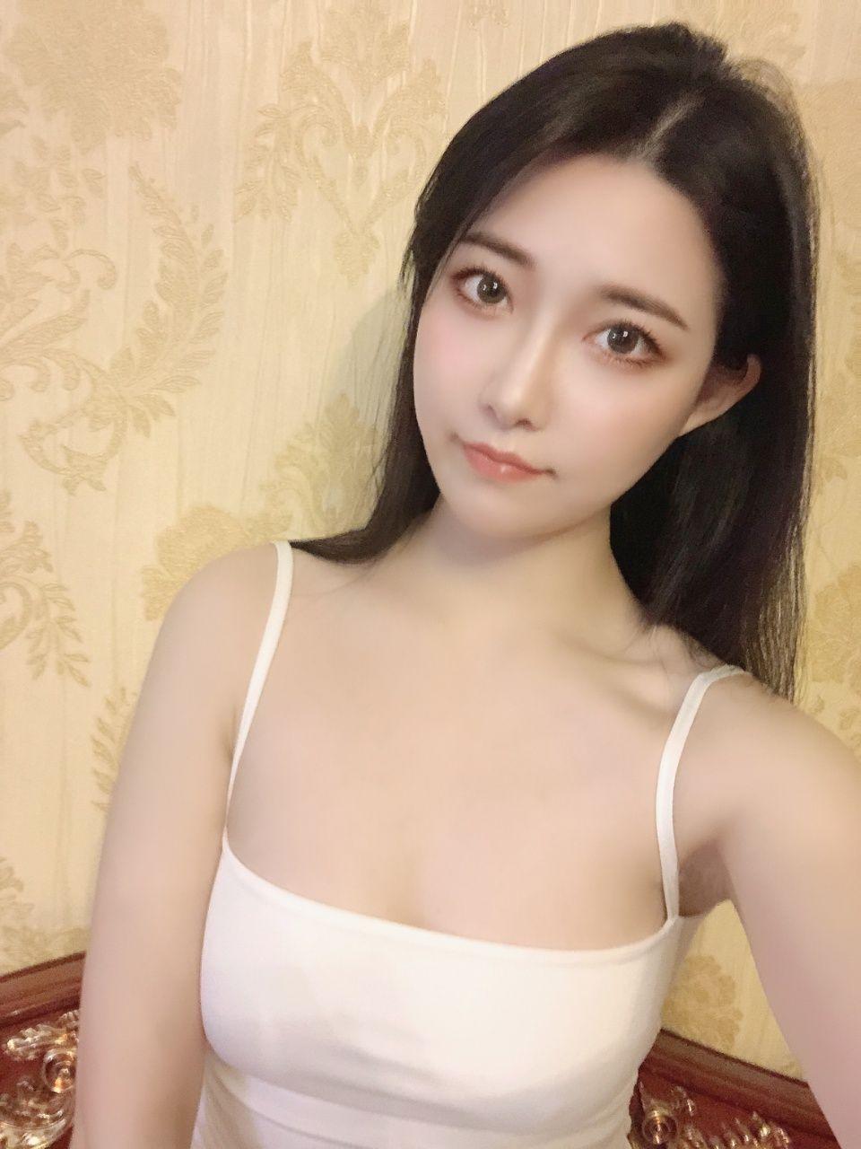 98年的淑女闷sao诱人，技术超一流