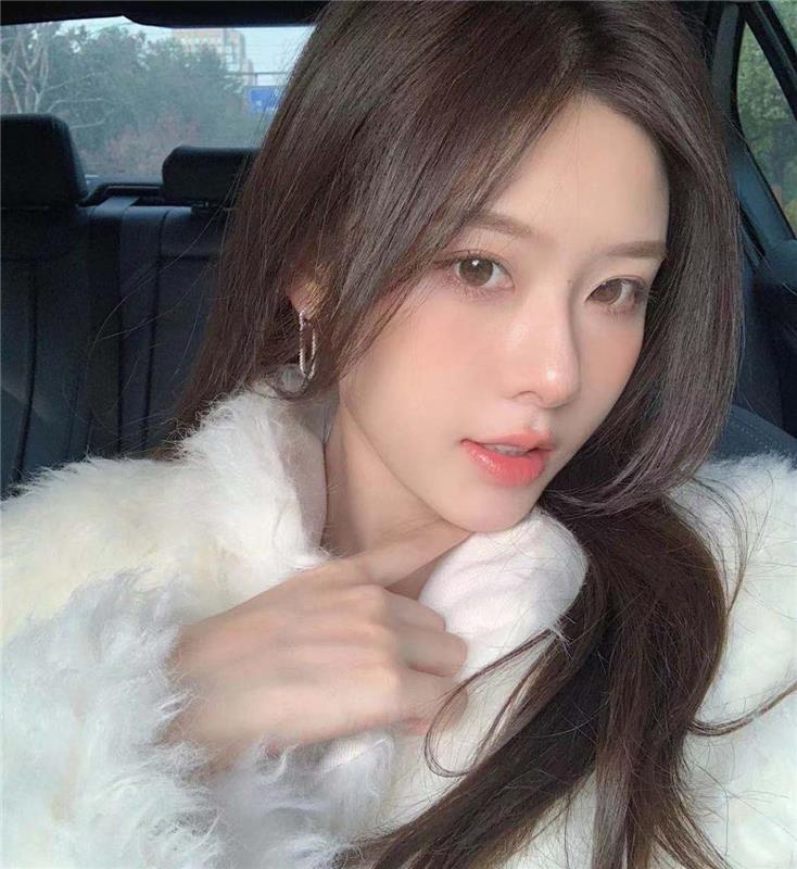 健身房的瑜伽教练，值得体验，Sao